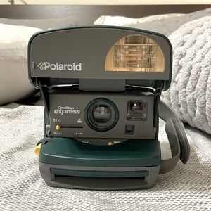 Polaroid One Step Express